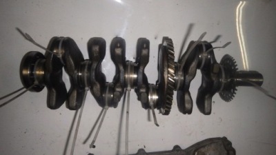 Wał колінчастий toyota camry 2.5 2ar nx300h rav4 фото №1