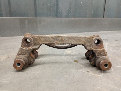 Скоба лівий перед opel agila a 1.0 фото №1