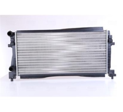 Nissens радиатор audi a3, q2, seat leon, leon sc фото №1