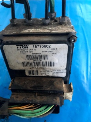 Насос abs peugeot 407 9660067280 фото №1