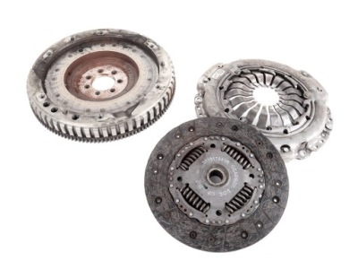 Сцепление диск прижим колесо captur ii clio scenic ii iii iv 1.5 blue dci фото №1