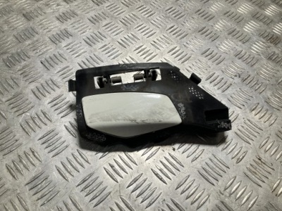 Заглушка розпилювача лампи правої mercedes cla w117 фото №1