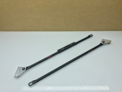 Volvo xc90 ii кронштейн балка поперечина передній лівий фото №1