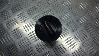 Переключатель света skoda octavia 3b0941531c фото №1