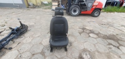 Сиденье правый перед кожа nissan qashqai j10 lift фото №1