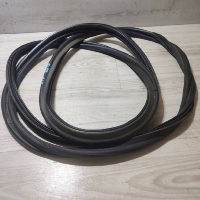 Прокладка кришки багажника peugeot rifter vd77 фото №1