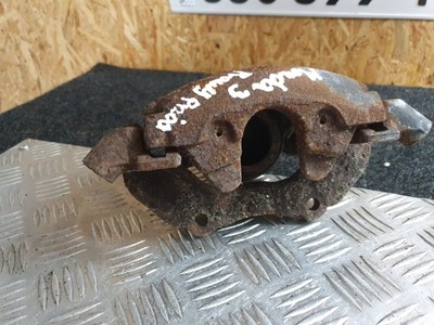 Mazda 3 bk суппорт правый перед 03-09 фото №1