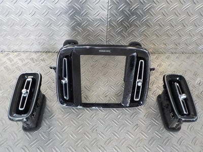 Volvo xc40 ii 1.5 ґрати обдув рамка радіо фото №1