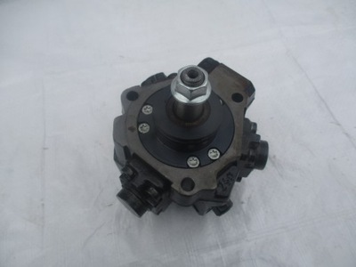 Насос впрыскная 2.5 crdi kia sorento hyundai h1 фото №1