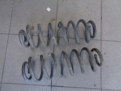 Пружини задні cadillac escalade ext pickup 6.2 бензин 2008 рік фото №1