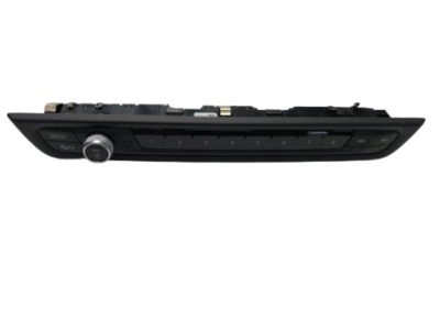 Bmw 1 f40 панель радио 7949339 фото №1