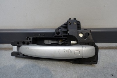 Audi q3 ручка зовнішня двері права задня задня фото №1