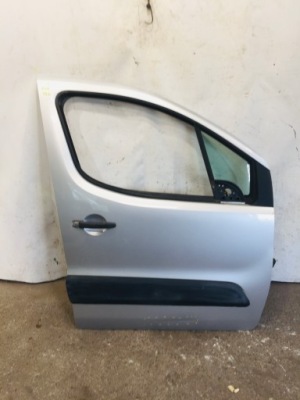 Дверь правое передние ezrc partner berlingo iii #156 фото №1