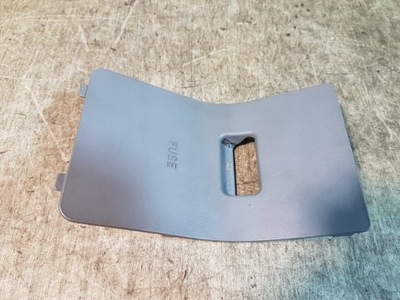 Крышка защита предохранителей toyota yaris i фото №1