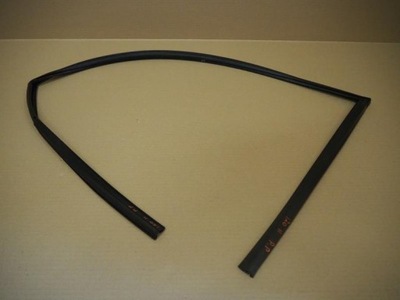 Молдинг прокладка стекло правый перед hyundai i20 ii фото №1