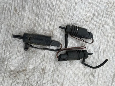 Bmw e60 помпа омивача 8377430 фото №1