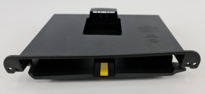 Бардачок полка ford mustang vi fr3b-13546-a фото №1