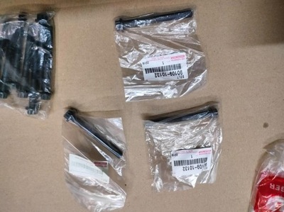 Набор винт головки toyota avensis camry rav-4 оригинальный номер фото №1