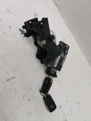 Замок запалювання ключ імобілайзер opel insignia a 22851714 фото №1