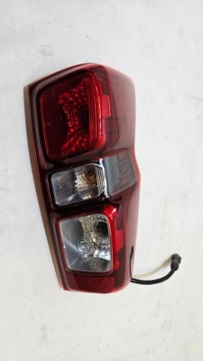 Лампа задний  задняя левая isuzu d-max 220-8r008 2020- фото №1