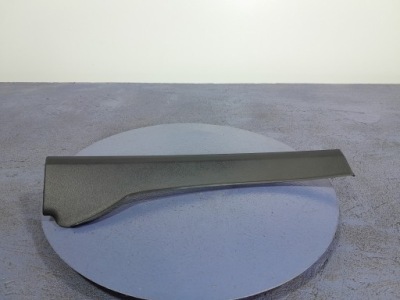 Volvo xc60 ii молдинг захист стійка лівий перед 31425693 фото №1