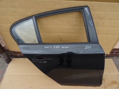 Bmw 1 e87 дверь правое задняя фото №1