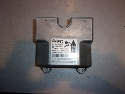 Датчик подушка безопасности opel astra h 13251080ec фото №1