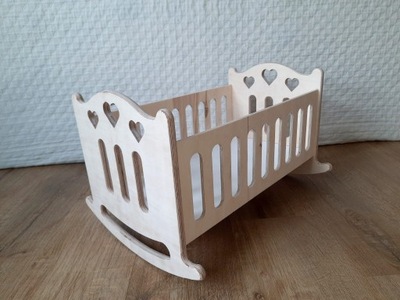 Kołyska, łóżeczko dla lalek drewniane Montessori