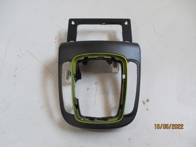 Рамка важіль перемикання передач передач hyundai kona 84652-j9101 фото №1