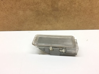 Peugeot 5008 i 09- лампа освещение салона фото №1