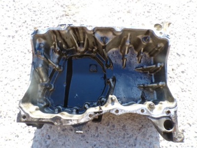 Піддон масляна renault trafic iii vivaro ii talento vito 1.6 dci 110179801r фото №1