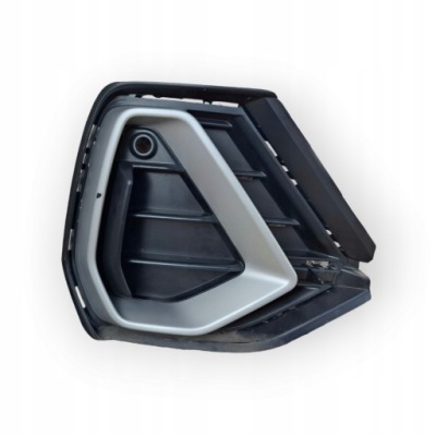 Audi q3 2019-24 год 83a807682d решётка бампера правый фото №1