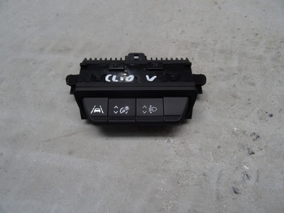 Панель керування світла поперечина руху renault clio v фото №1