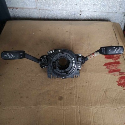 Перемикач комбінований важіль volkswagen оригінальний номер 5q0953507gd фото №1