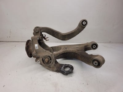 Поворотний кулак ступиця правий задня audi a7 a6 8r0505432f фото №1