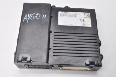 Toyota aygo ii lift модуль блок управления keyless 89990-0h120 фото №1