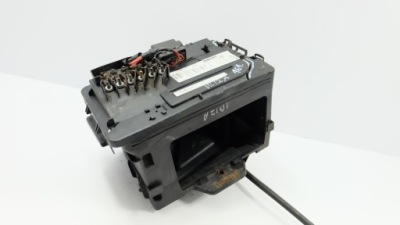 Seat ibiza iv tdi корпус акумулятор фото №1