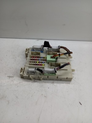 Модуль bsi volvo v40 ii 31453131 фото №1