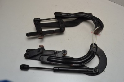 Mercedes r129 sl петлі багажника кришки амортизатори фото №1