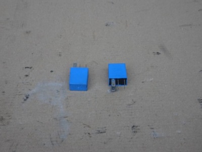 Dacia renault реле 8200766093 фото №1