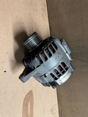 Генератор valeo insignia a 2.0 cdti a20dth 13502581 фото №1