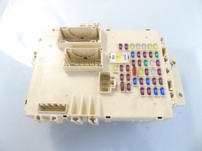 Коробка предохранителей hyundai оригинальный номер 91950-3z021 фото №1