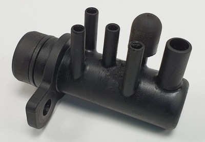 Патрубок клапан вакууму volvo v90 i 3.0 r6 фото №1