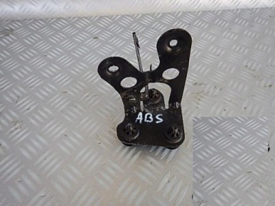 Volkswagen оригінальний номер 3c0807889 напрямна бампера передній l фото №1