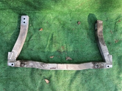 Opel adam балка нижняя перед усилитель бампера фото №1