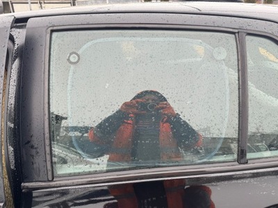 Стекло дверь задняя левая toyota yaris ii фото №1