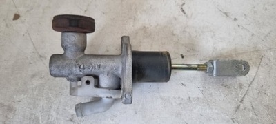 Помпа зчеплення navara d40 pathfinder r51 2.5 dci фото №1