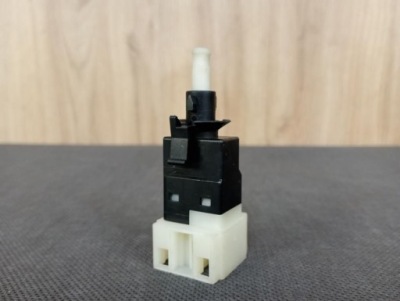 Mercedes slk r170 lift датчик педалі зчеплення гальма a0015456409 фото №1