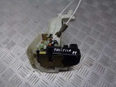 Замок двері правий перед chrysler pacifica фото №1