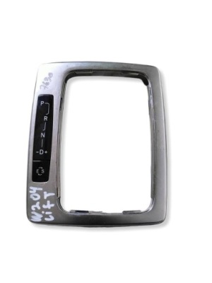 Mercedes w204 рестайлинг  рамка переключения передач фото №1